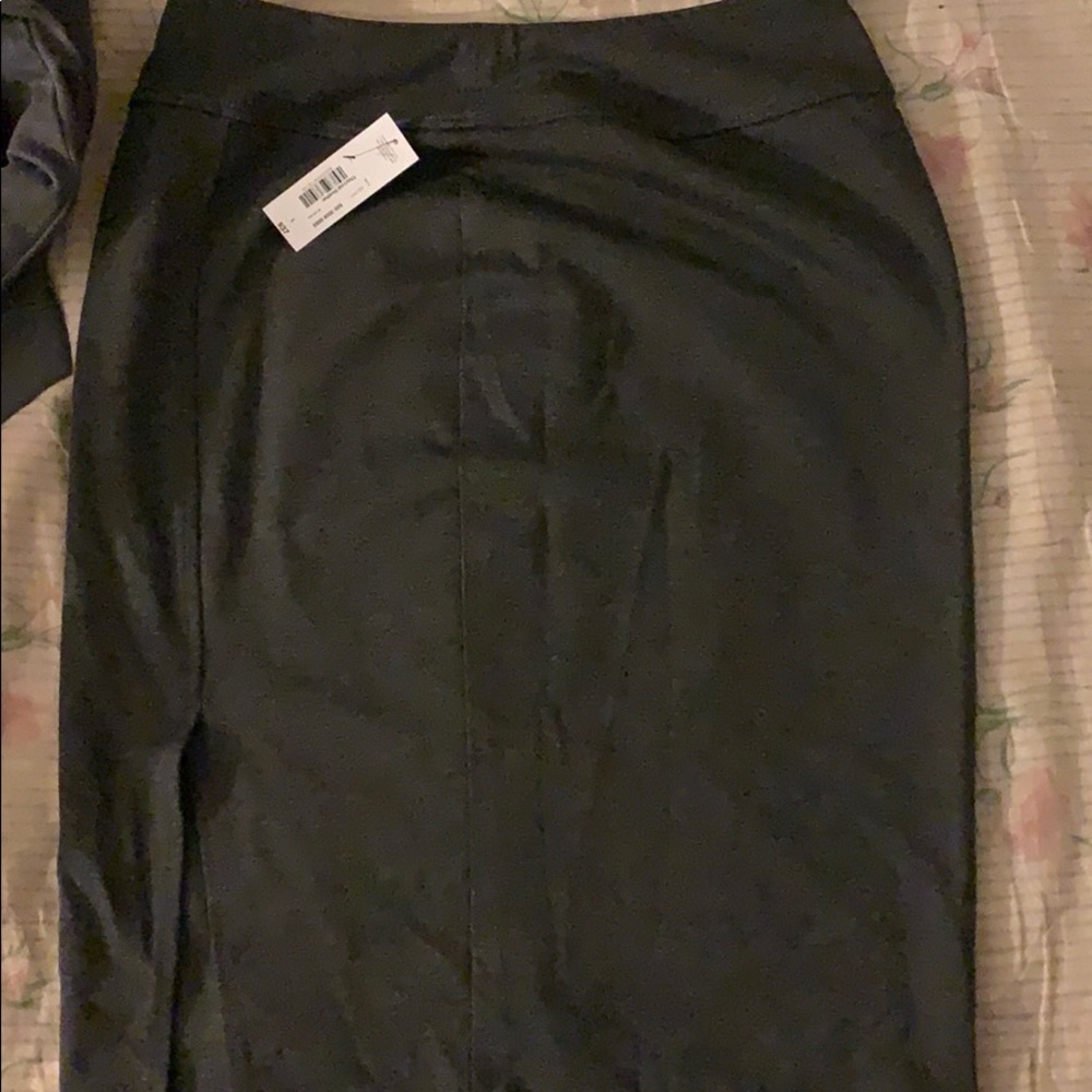 MIDI Pencil Skirt